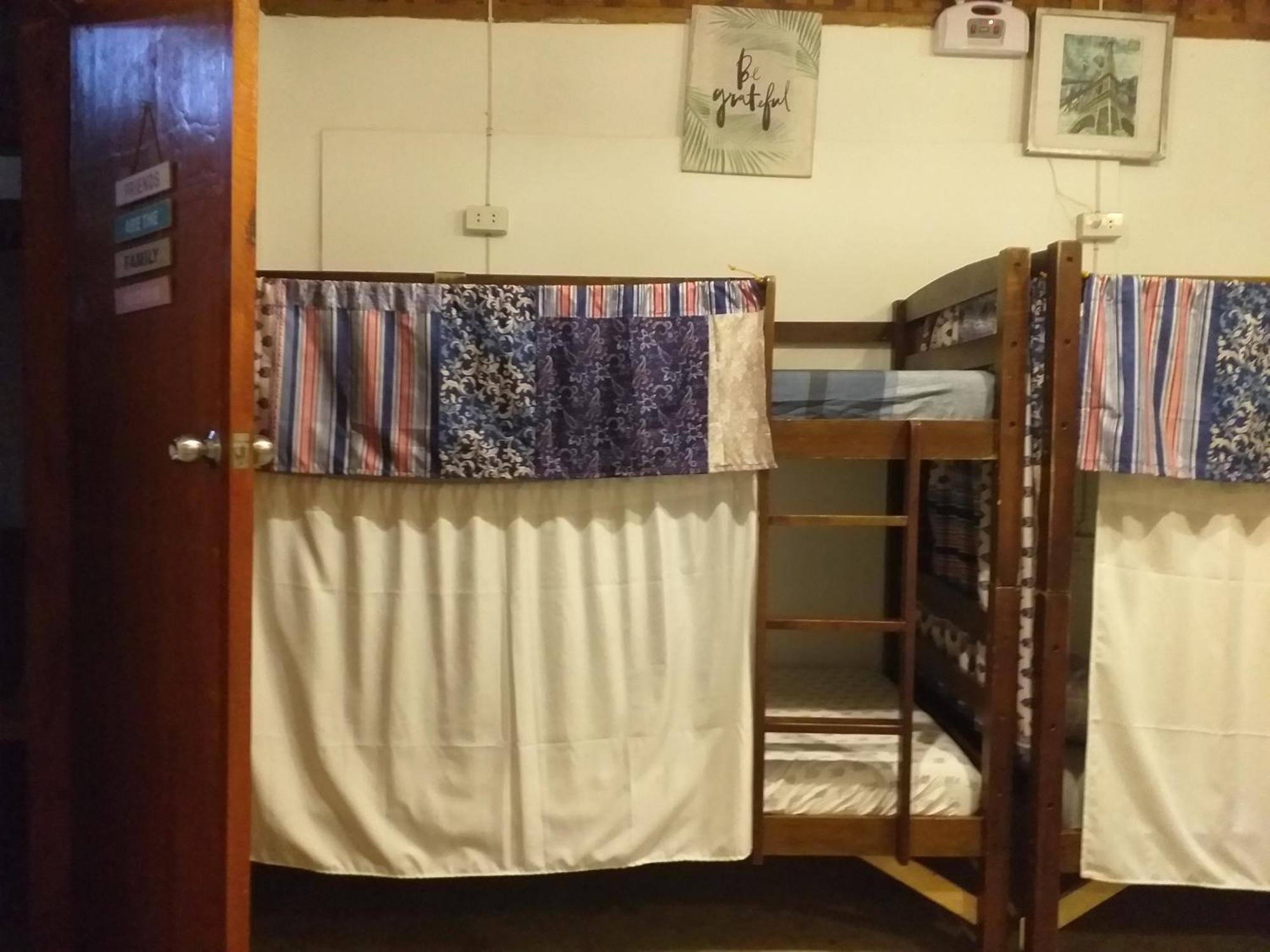 Paraiso Hostel Moalboal Ngoại thất bức ảnh